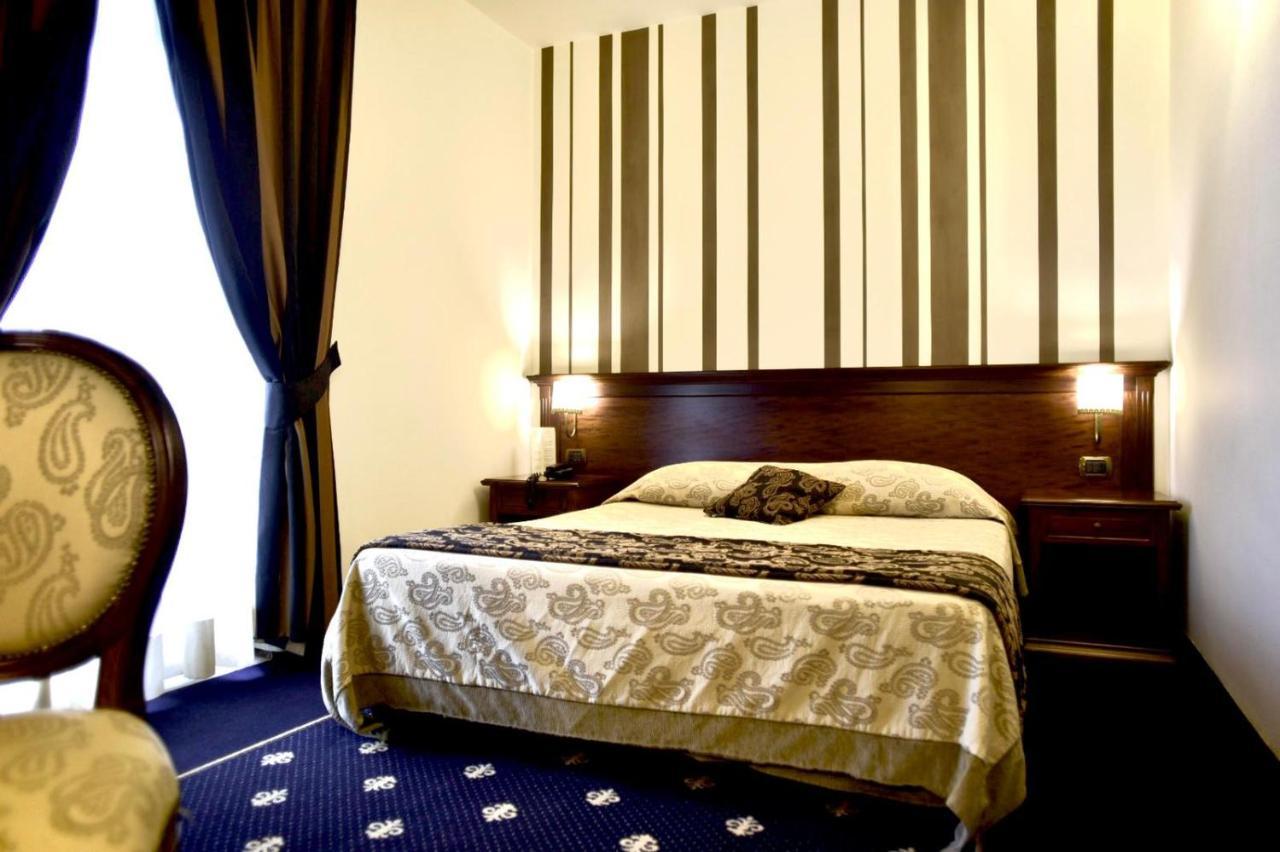 Antica Stazione Hotel Chiaramonte Gulfi Luaran gambar