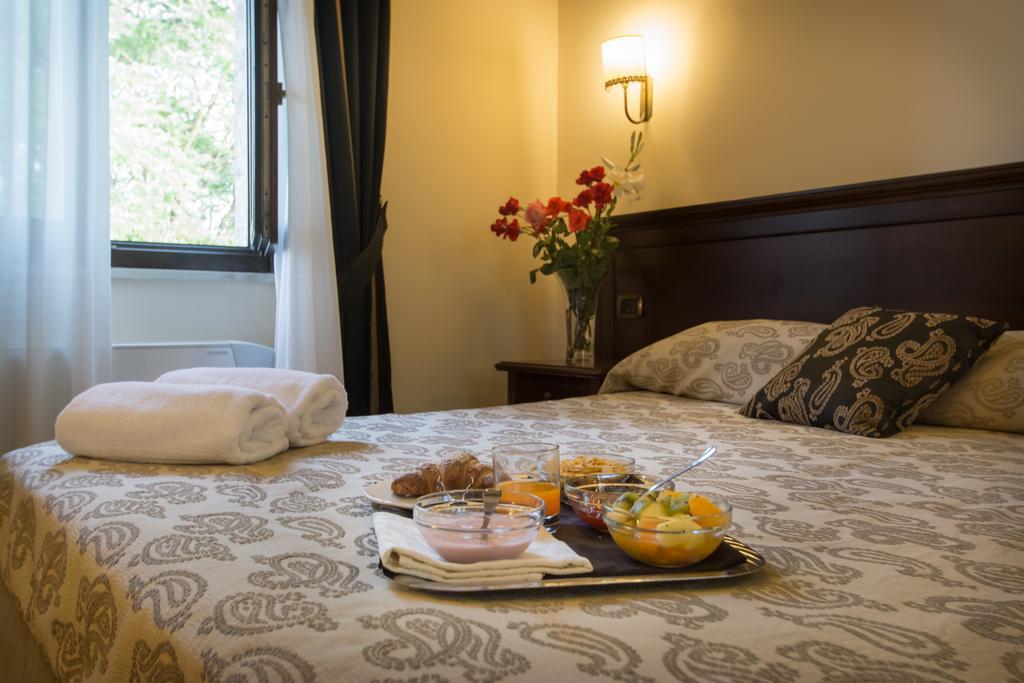 Antica Stazione Hotel Chiaramonte Gulfi Luaran gambar