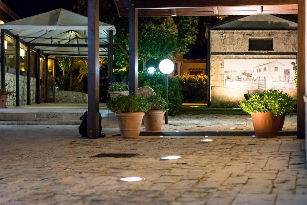 Antica Stazione Hotel Chiaramonte Gulfi Luaran gambar